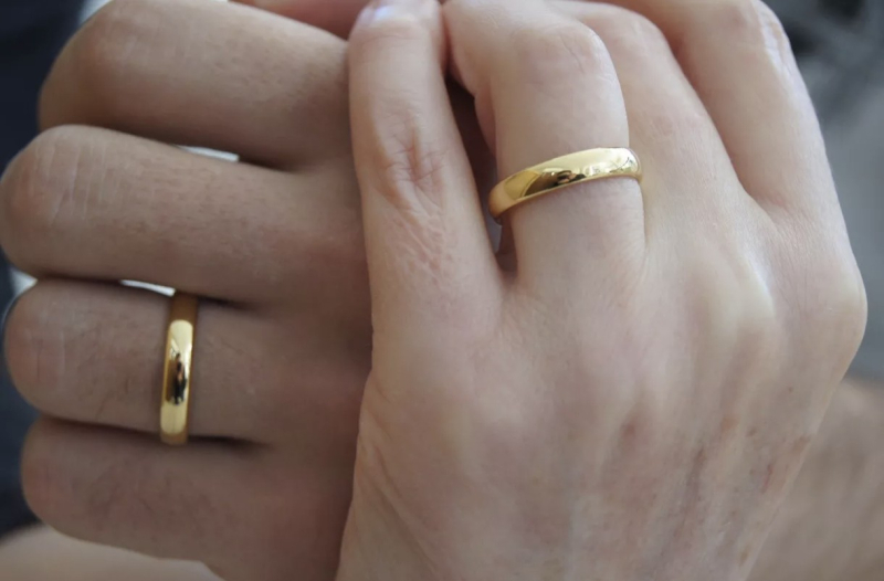 Aliança Tradicional em Ouro 18K 5mm 