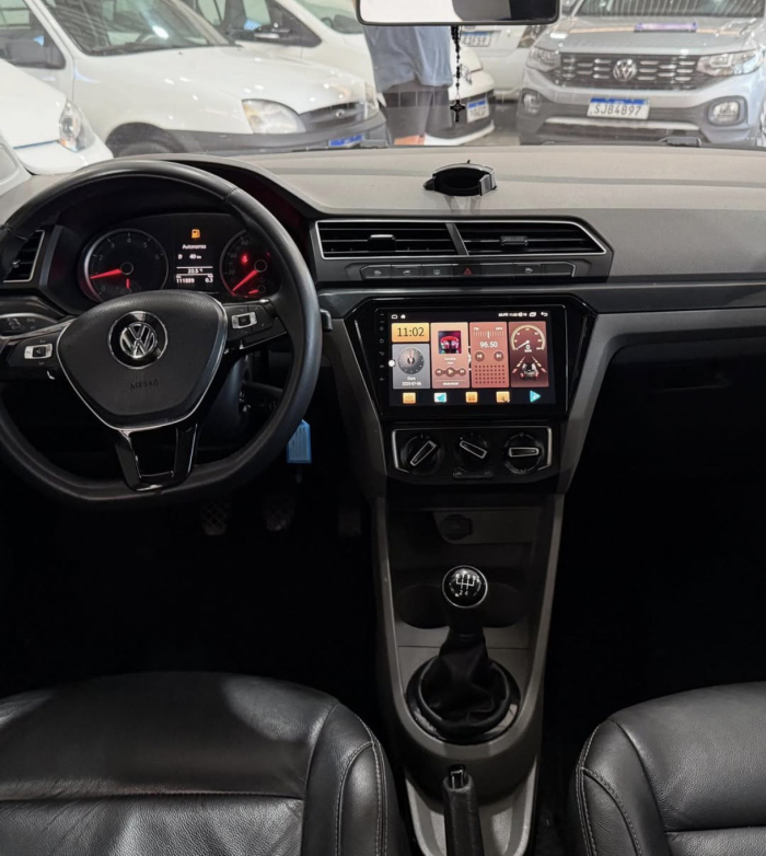 Voyage Comfortline 2017 à Venda | Completo, Conservado e de Luxo - Leo Veículos