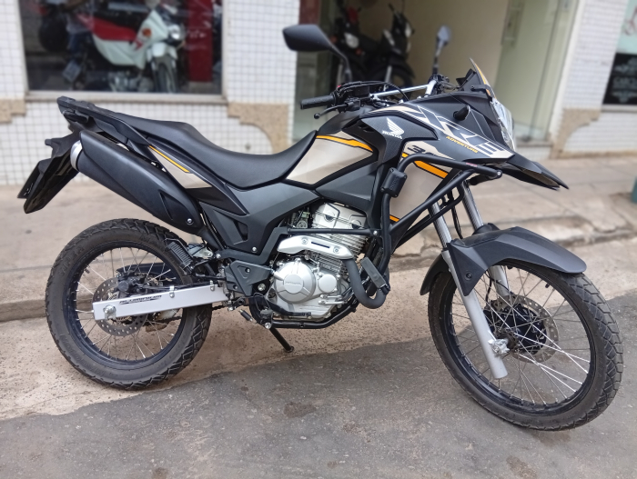 XRE 300 2023 adventure 