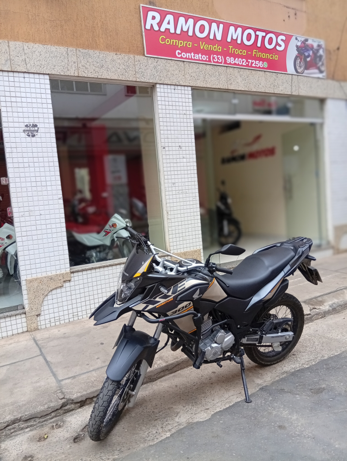 XRE 300 2023 adventure 