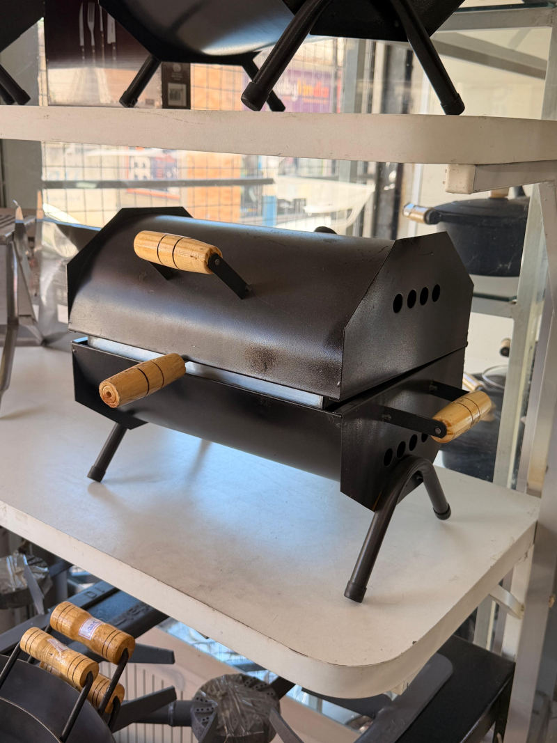 Churrasqueira galvanizada. 